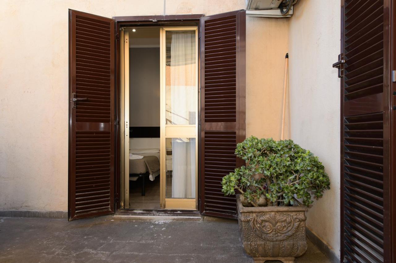O Casa Barberini Gasthuis 2*
